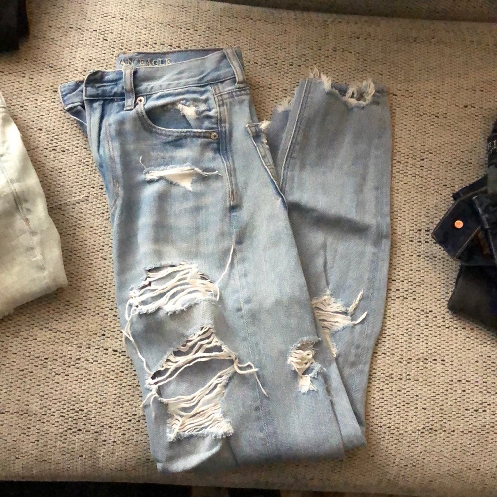 American eagle mom jean